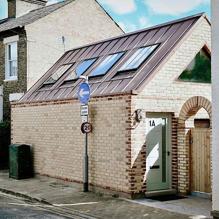 Emery Street Lodge CBG エクステリア 写真