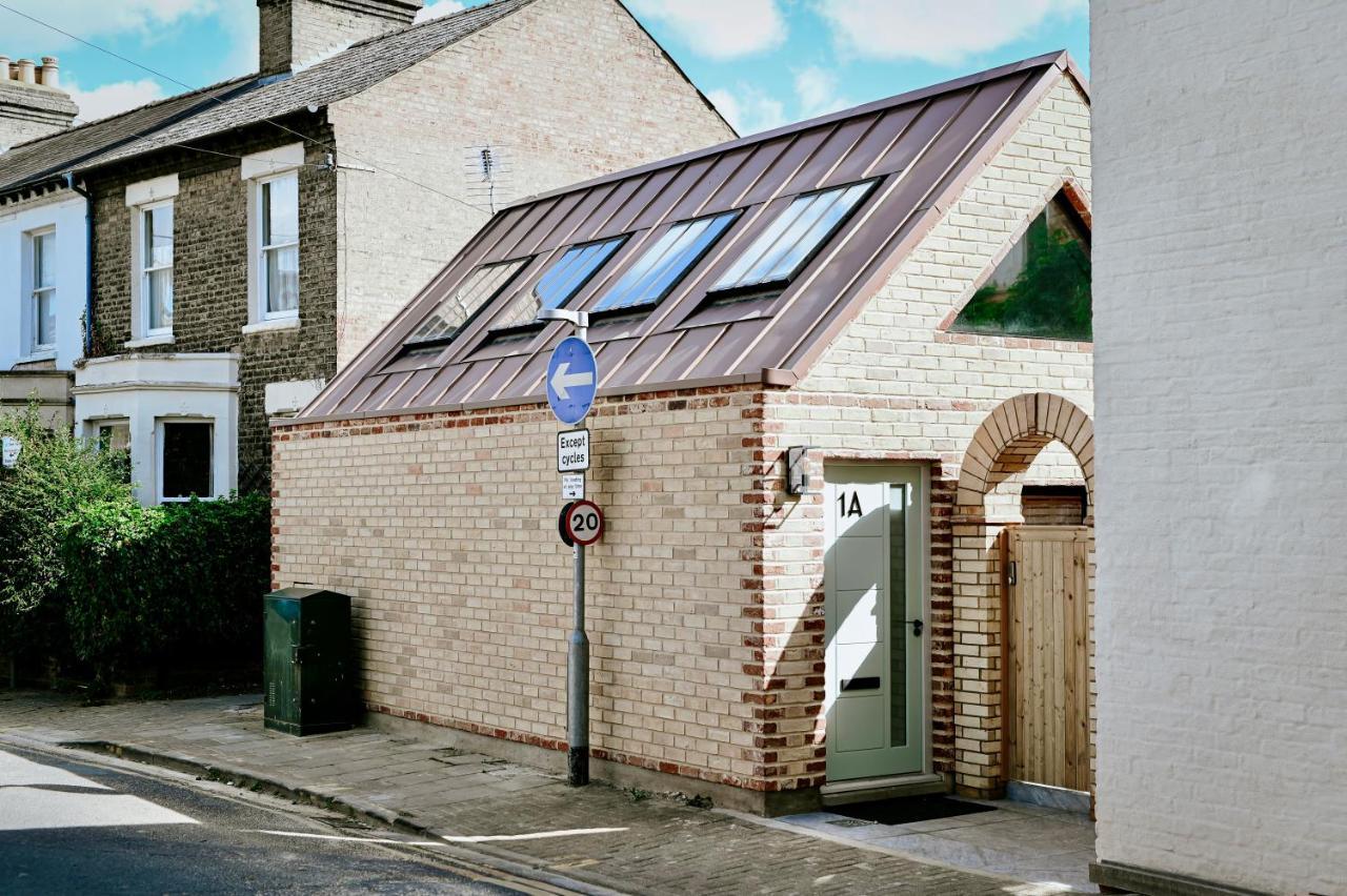 Emery Street Lodge CBG エクステリア 写真