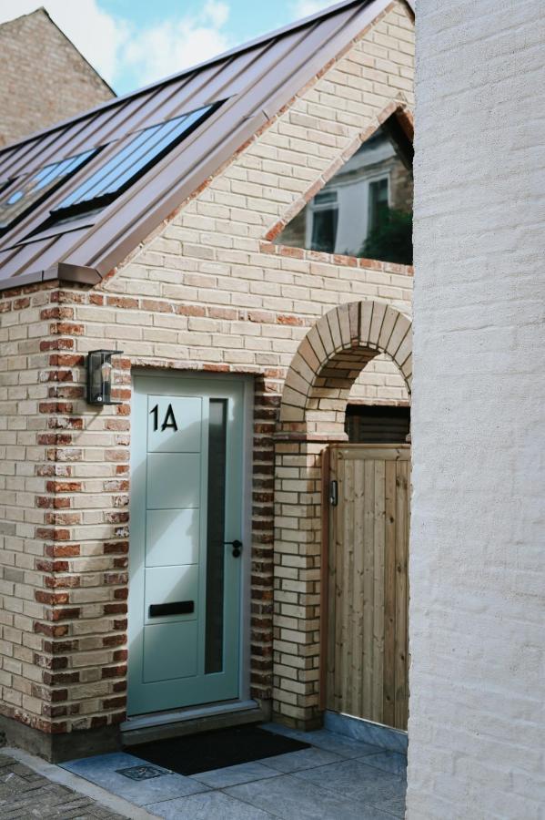 Emery Street Lodge CBG エクステリア 写真